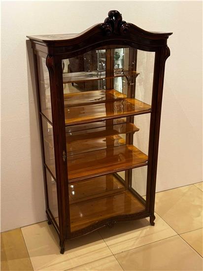 Glasvitrine SpätBM	